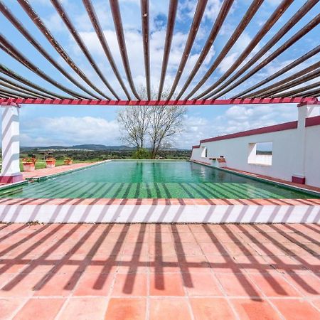 Stunning Mansion In Sao Cristovao Villa มอนเตมอโรโนโว ภายนอก รูปภาพ