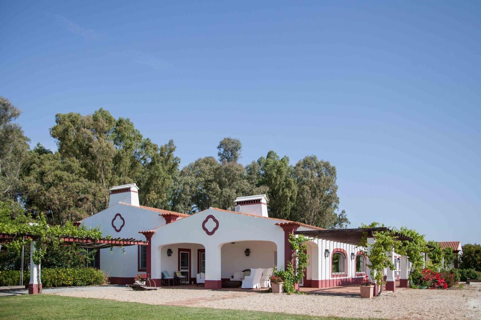 Stunning Mansion In Sao Cristovao Villa มอนเตมอโรโนโว ภายนอก รูปภาพ